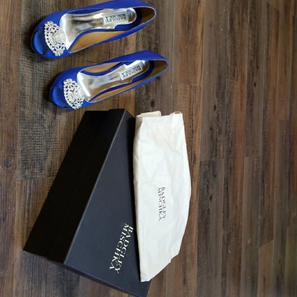 Badgley Mischka Blue Satin Heels size 5.5 - Picture 1 of 5
